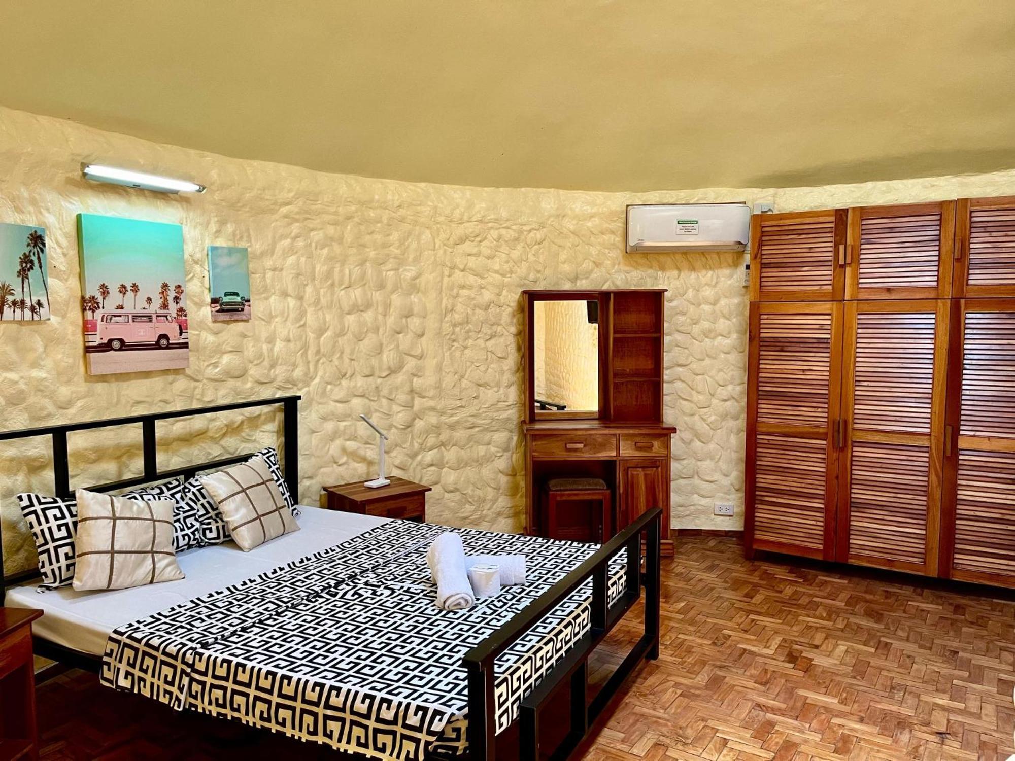Midnite Inn Panglao Extérieur photo