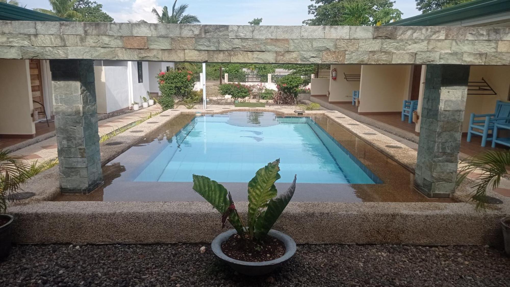 Midnite Inn Panglao Extérieur photo